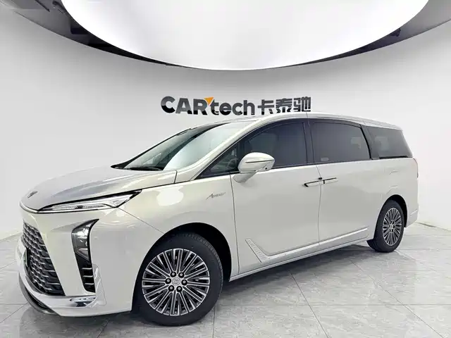 Buick GL8 Люкс, Смарт, 7 мест