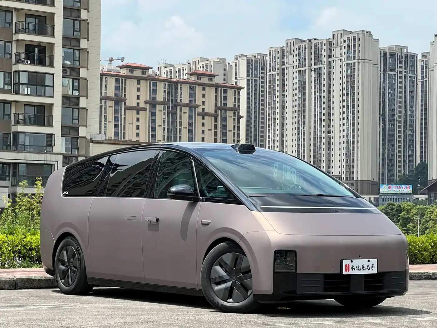 Li Auto MEGA 2025 2024 Ultra