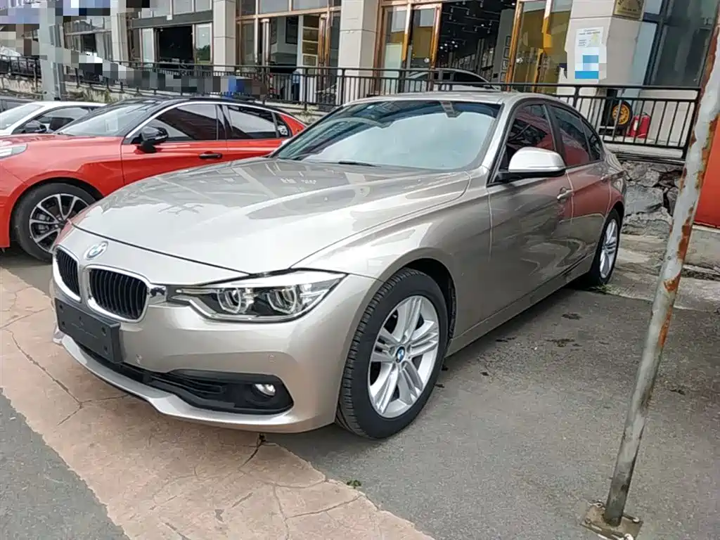 BMW 3 Series 2016 320i Fashion Model