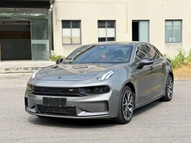 Lynk & Co 03 1.5TD DCT, Драйв, Чемпион