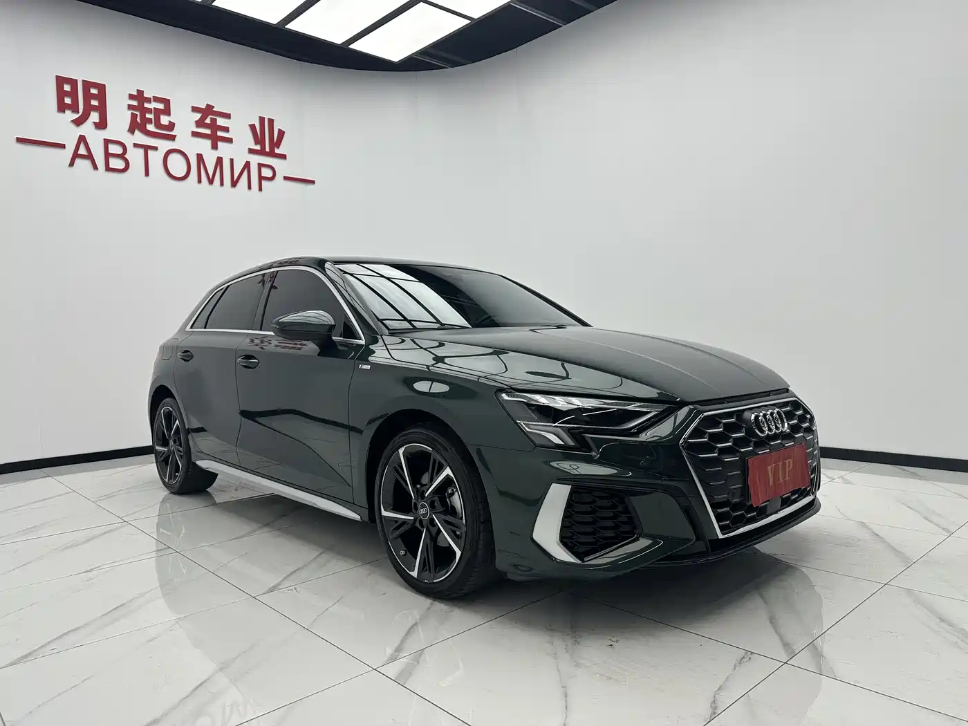 Audi A3 2023 Facelift Sportback 35 TFSI Fashion Sport фото 3