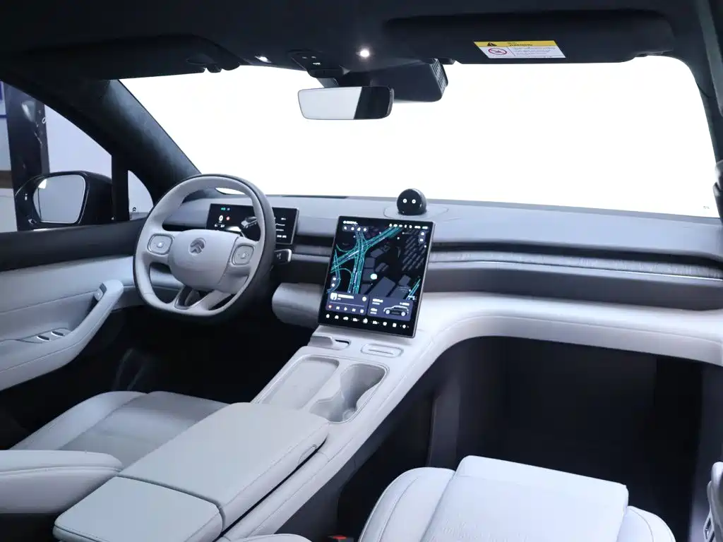 Фото 20 - NIO ES6
