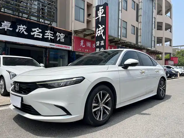 Honda Integra 240TURBO CVT, Техно