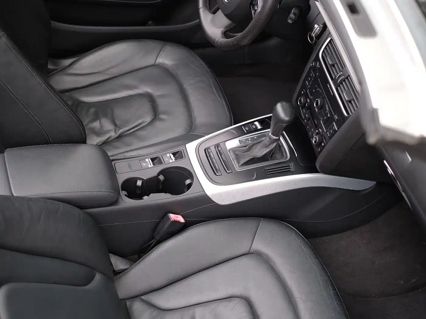 Audi A5 (Import) 2010 2.0TFSI Cabriolet фото 33