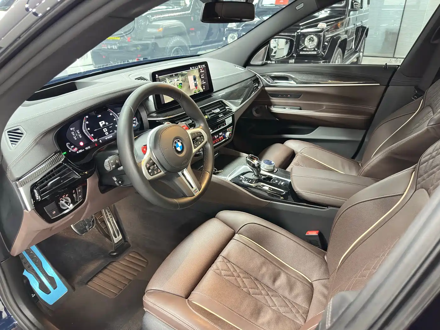 BMW 6 Series GT 2022 Model 630i M Sport Grand Tourer Edition фото 8