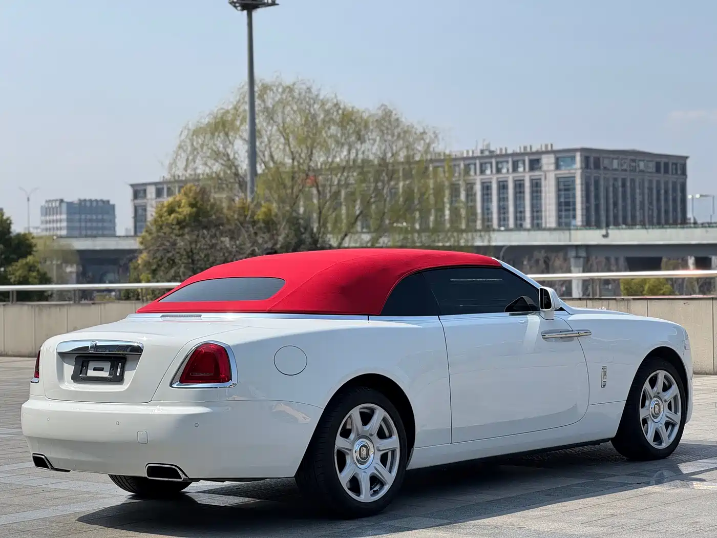 Rolls-Royce Dawn 2019 2015 6.6T Standard