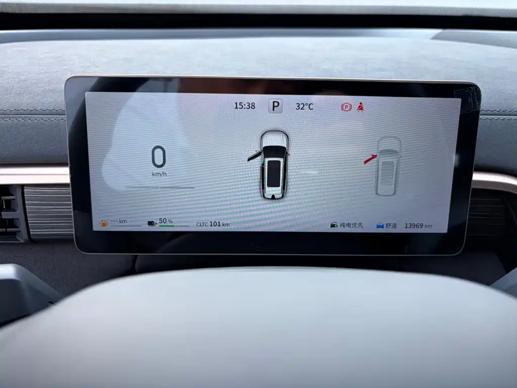 Dongfeng Yipai eπ008 2024 2024 210Max Range Extender 6-Seater
