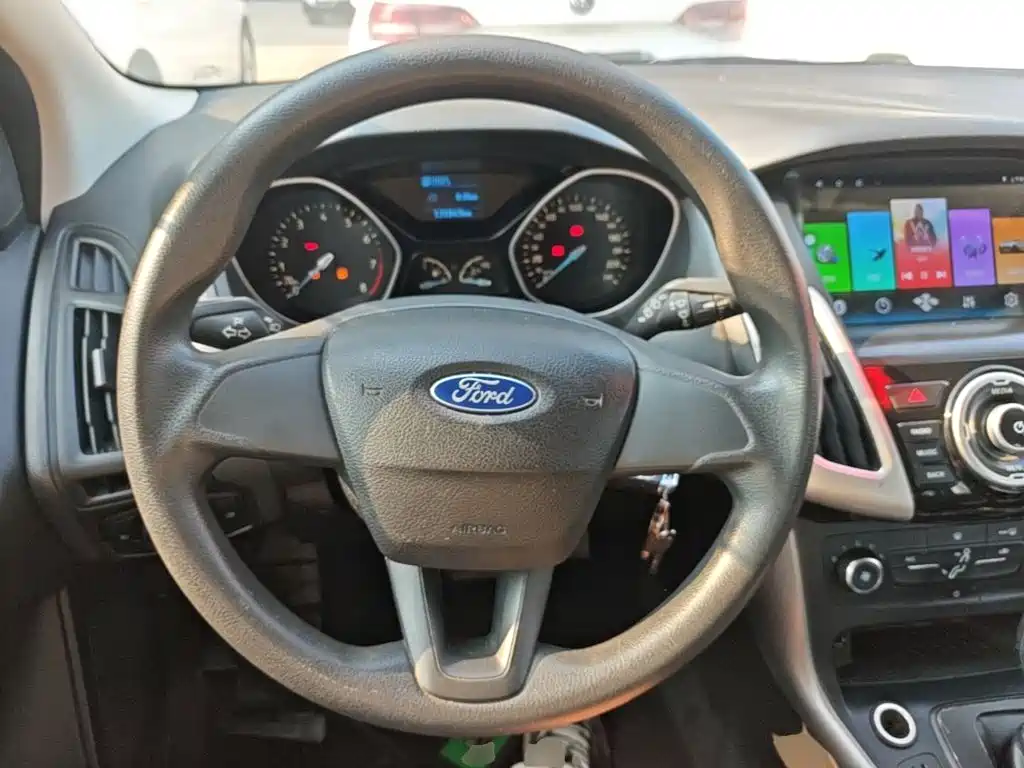Ford Focus 2016 2015 Hatchback 1.6L Automatic Comfort