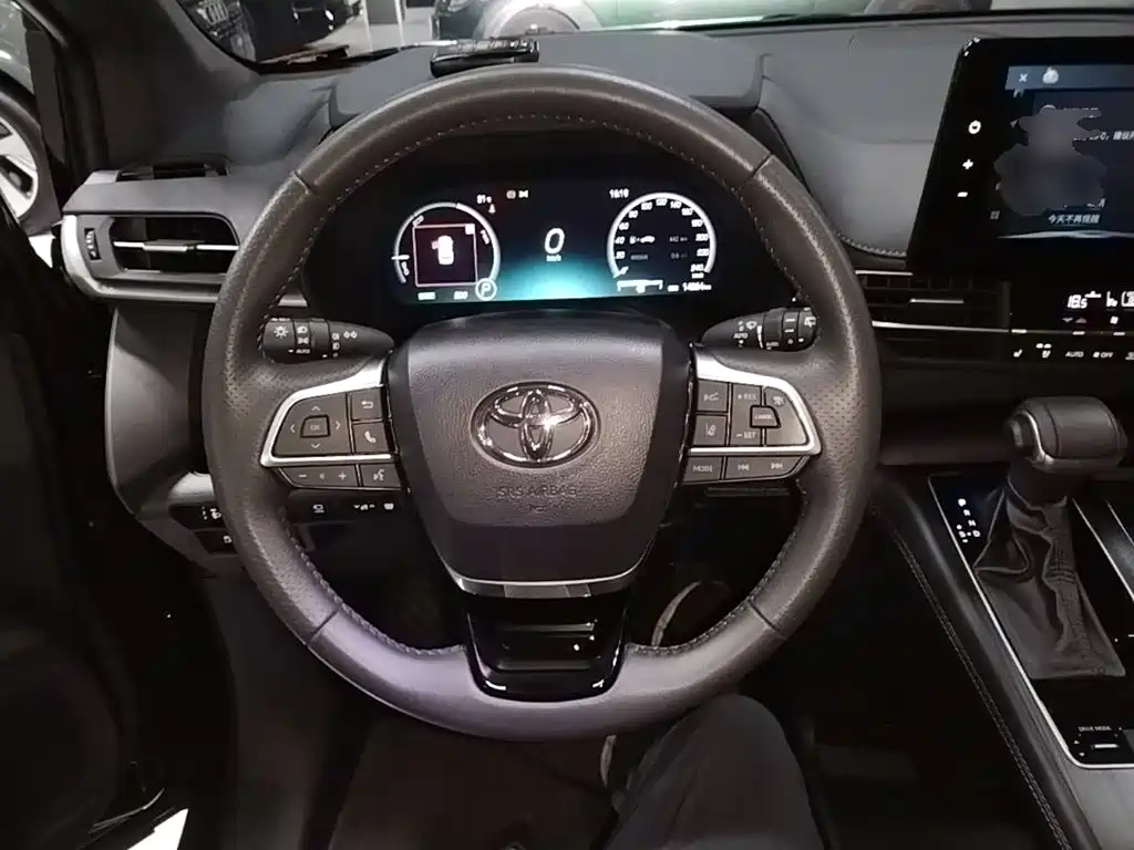 Toyota Sienna 2025 2024 2.5L Hybrid Supreme Edition