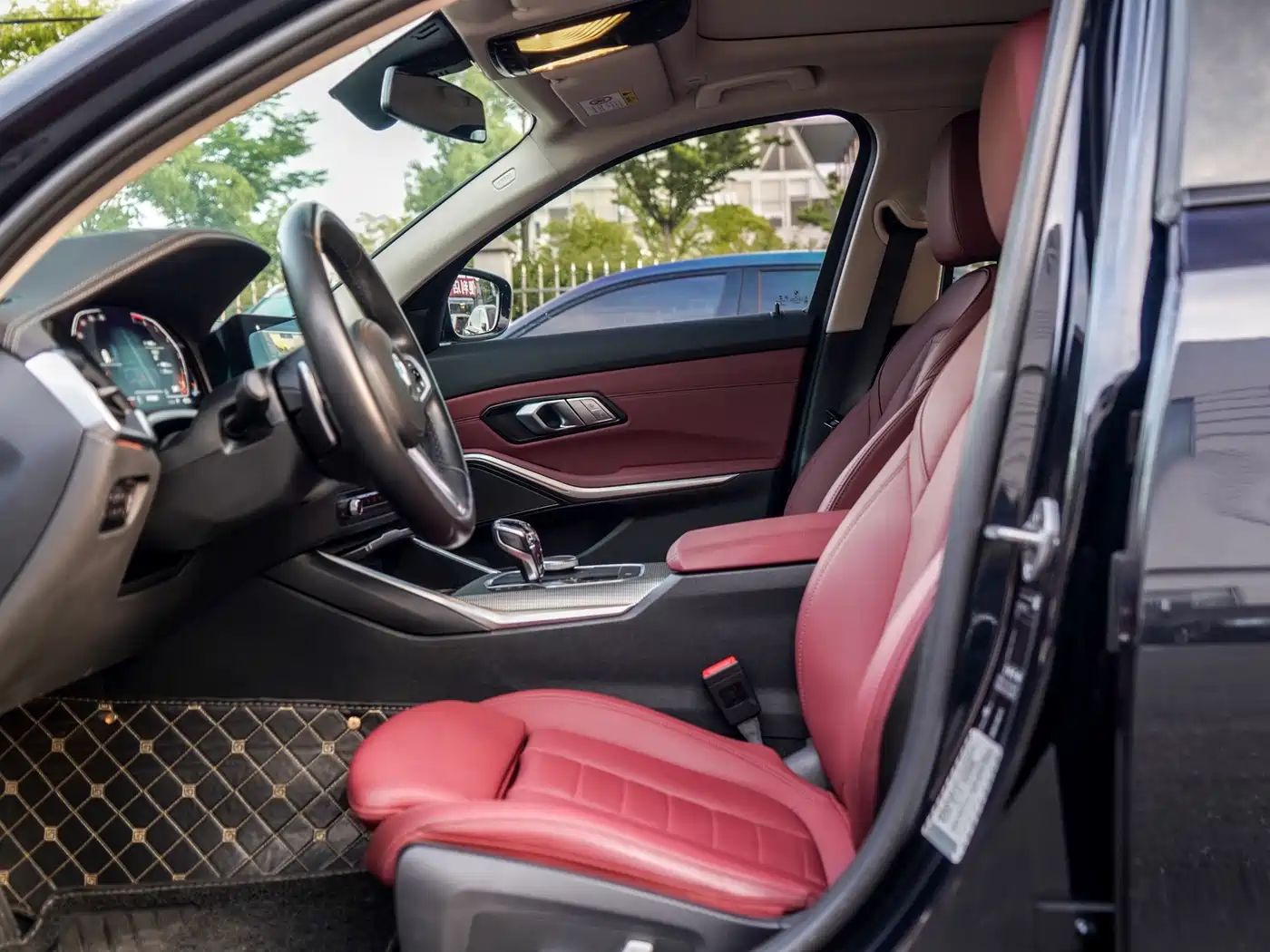BMW 3 Series 2020 330i M Sport Blackout Package фото 11