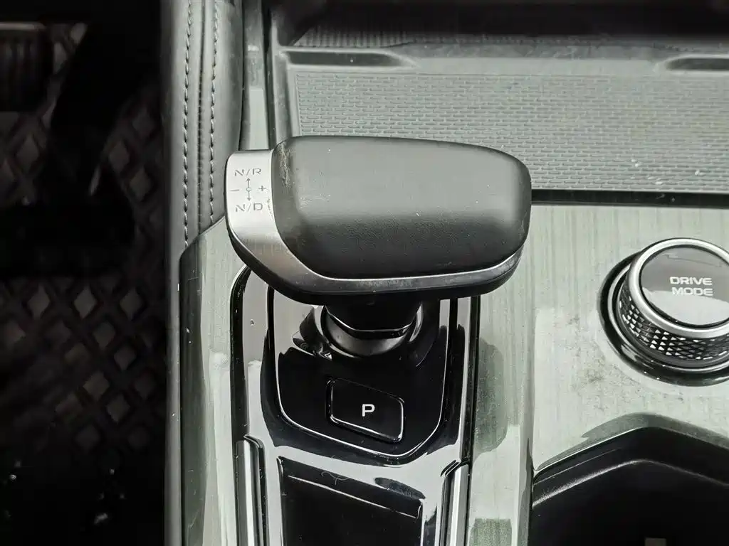 GEELY AUTOMOBILE XINGYUE L