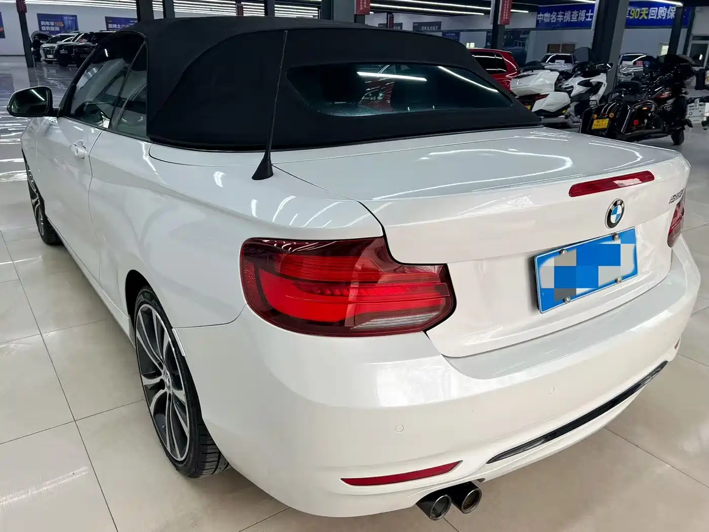BMW 2 Series (Import) 2019 225i Convertible Coupe Sport Design Package фото 3
