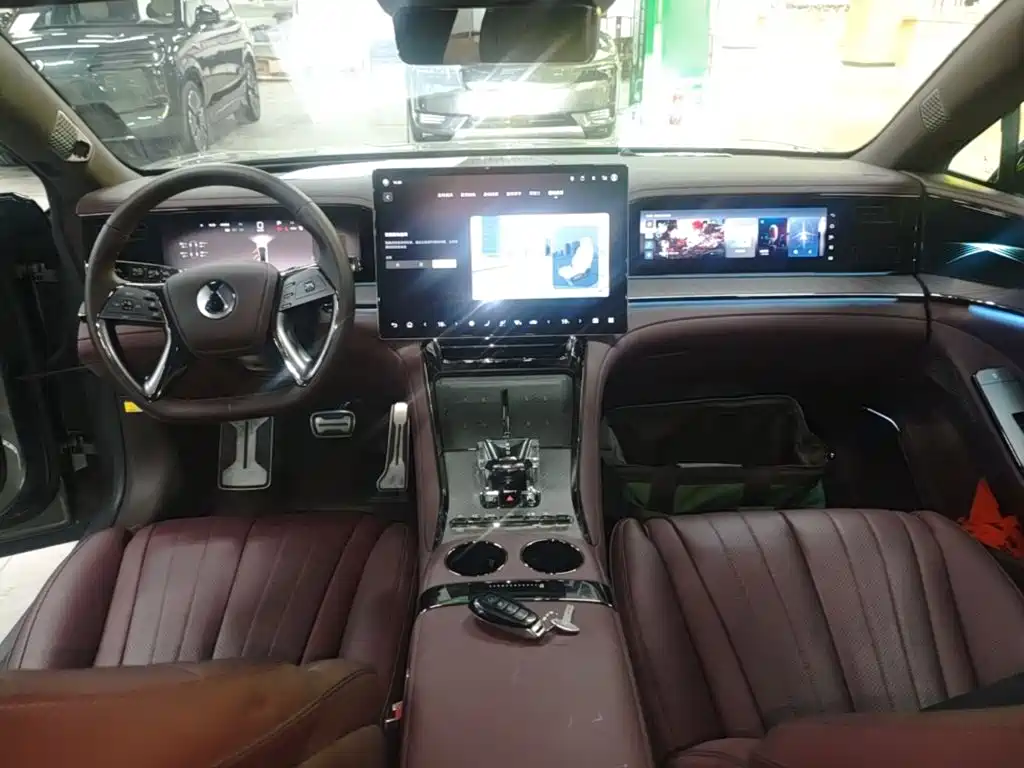 Denza Z9GT 2026 2024 1100 AWD Ultra Edition