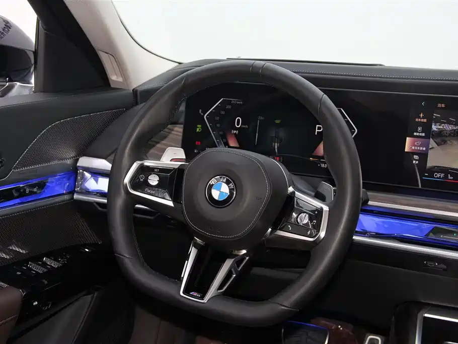 BMW 7 Series 2023 Model 740Li Leading M Sport Package фото 15