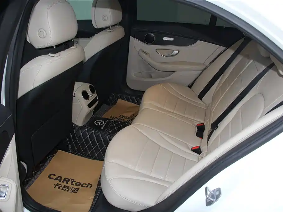 Mercedes-Benz C-Class 2019 Facelift C 260 L Sport фото 33