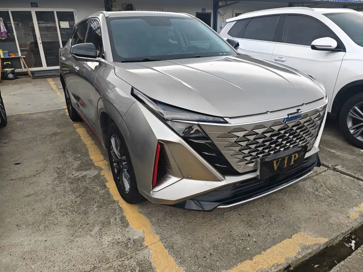 Changan Oshan Z6 2023 2023 Blue Whale 1.5T DCT Smart Premium