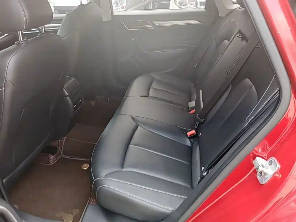 Roewe i6 2017 2017 20T Auto Internet Smart Enjoy Edition