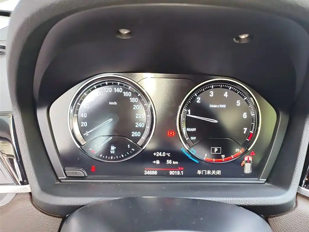 BMW X1 2022 sDrive25Li Leading фото 12