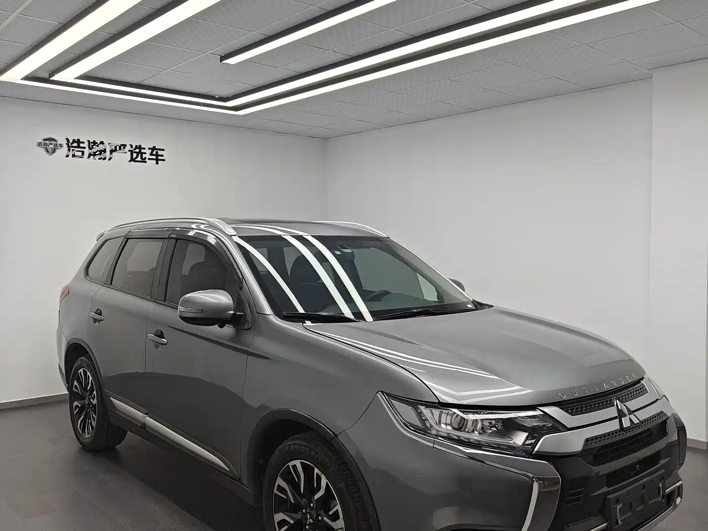 Mitsubishi Outlander 2019 2.0L 2WD Enjoy 5-Seater China VI фото 3
