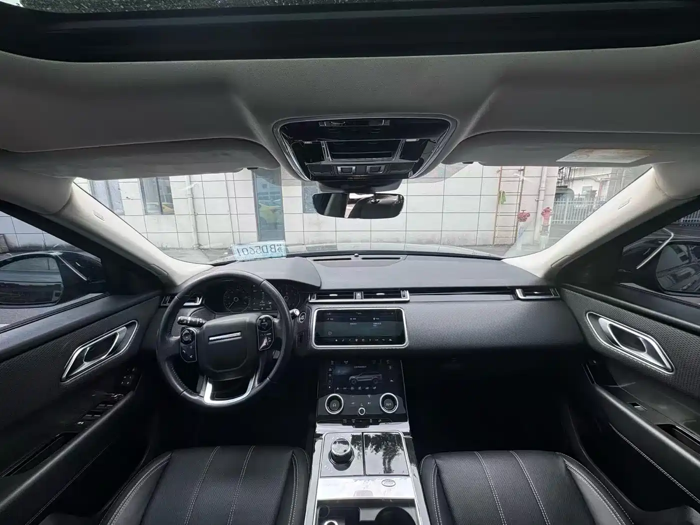 Land Rover Range Rover Velar 2017 P380 R-DYNAMIC S фото 7