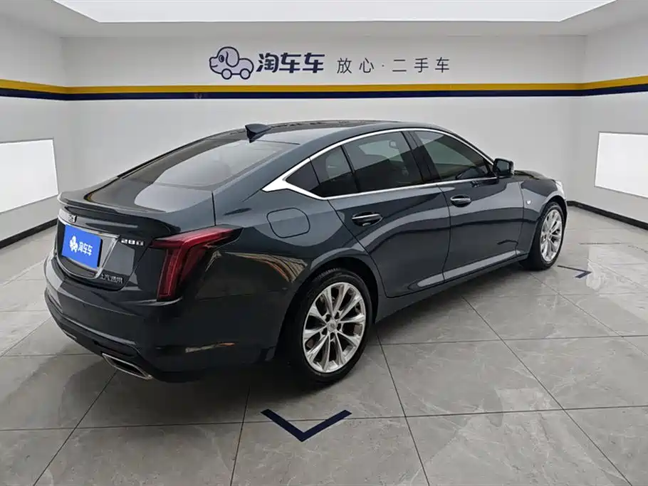 CADILLAC CT5
