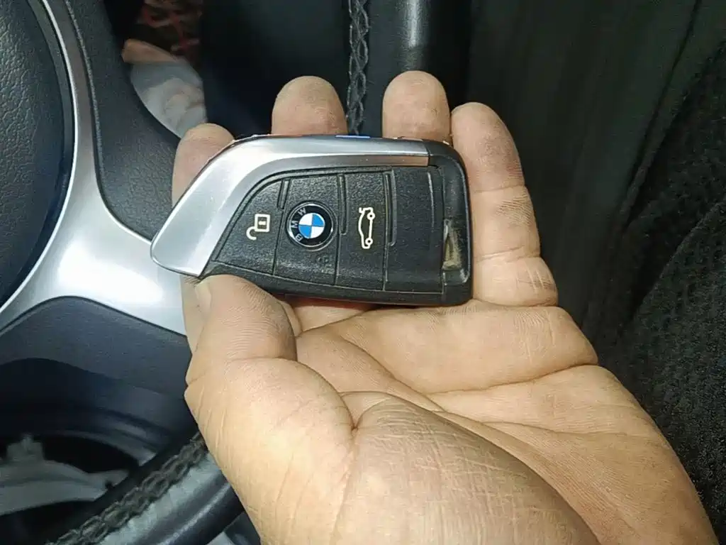 BMW 1-SERIES