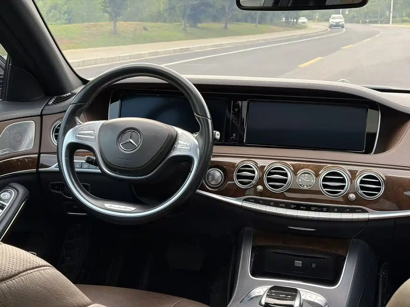 Mercedes-Benz S-Class 2016 S 400 L фото 14