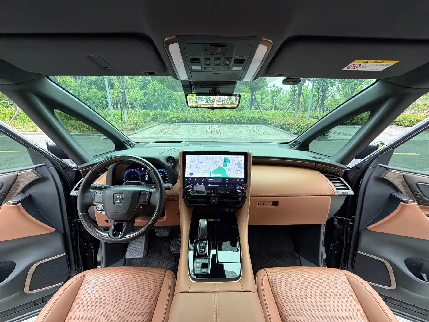 Toyota Vellfire 2024 Crown Hybrid 2.5L Executive Premium Edition фото 17
