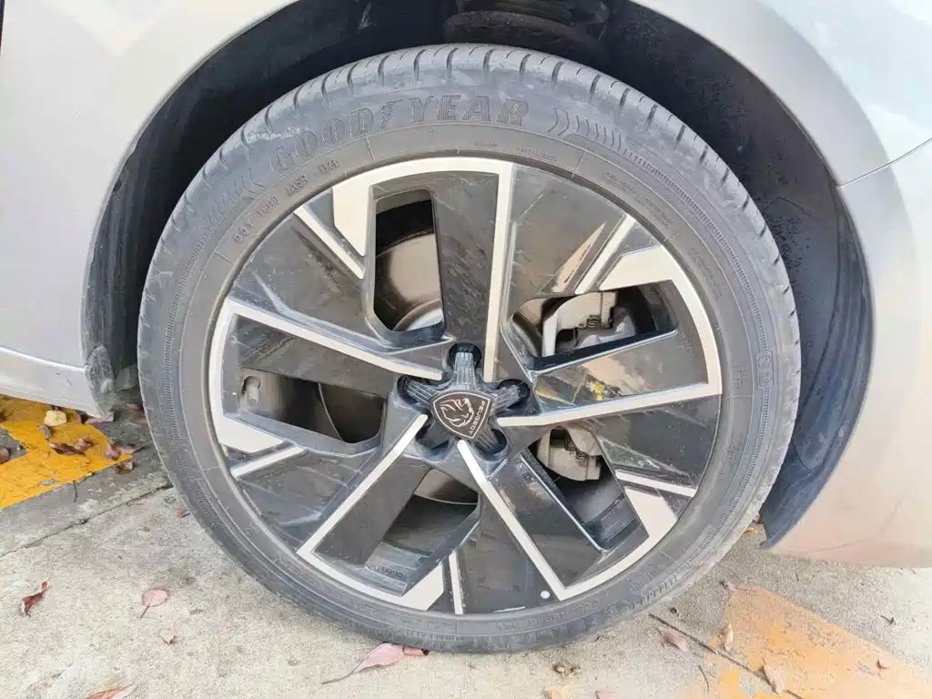 Фото 7 - Peugeot 508