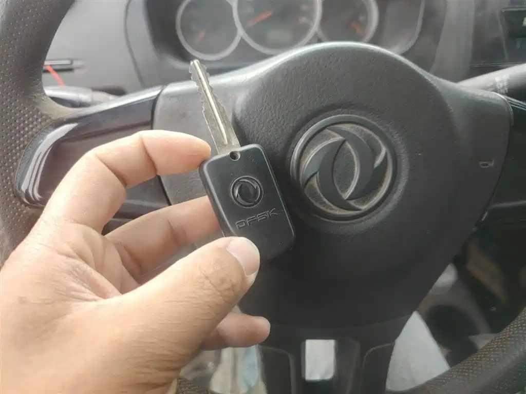 Dongfeng Xiaokang DFSK K05S 2022 2022 1.3L High-Power Basic Model