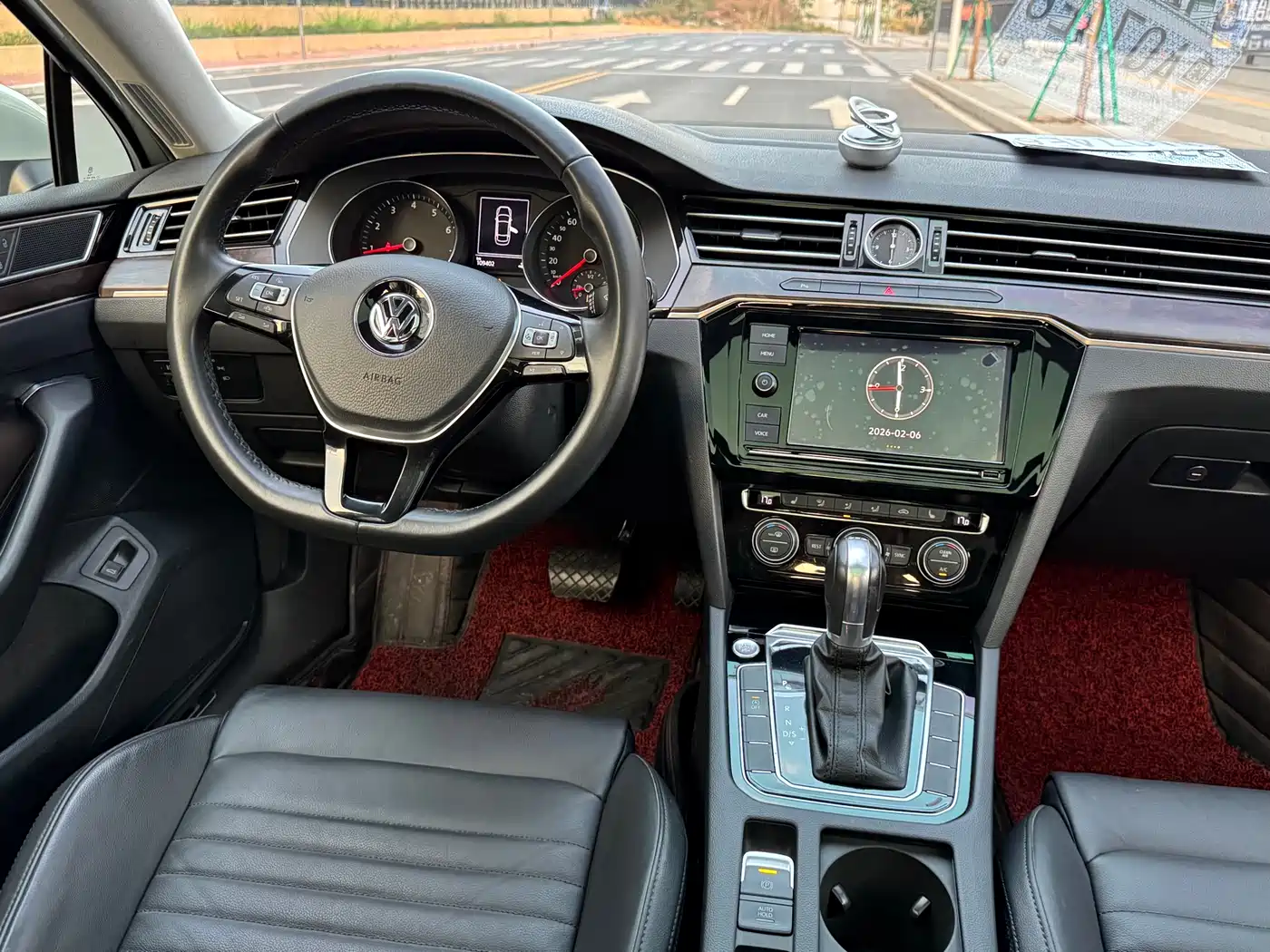 Volkswagen Magotan 2019 330TSI DSG Luxury Class China VI фото 9