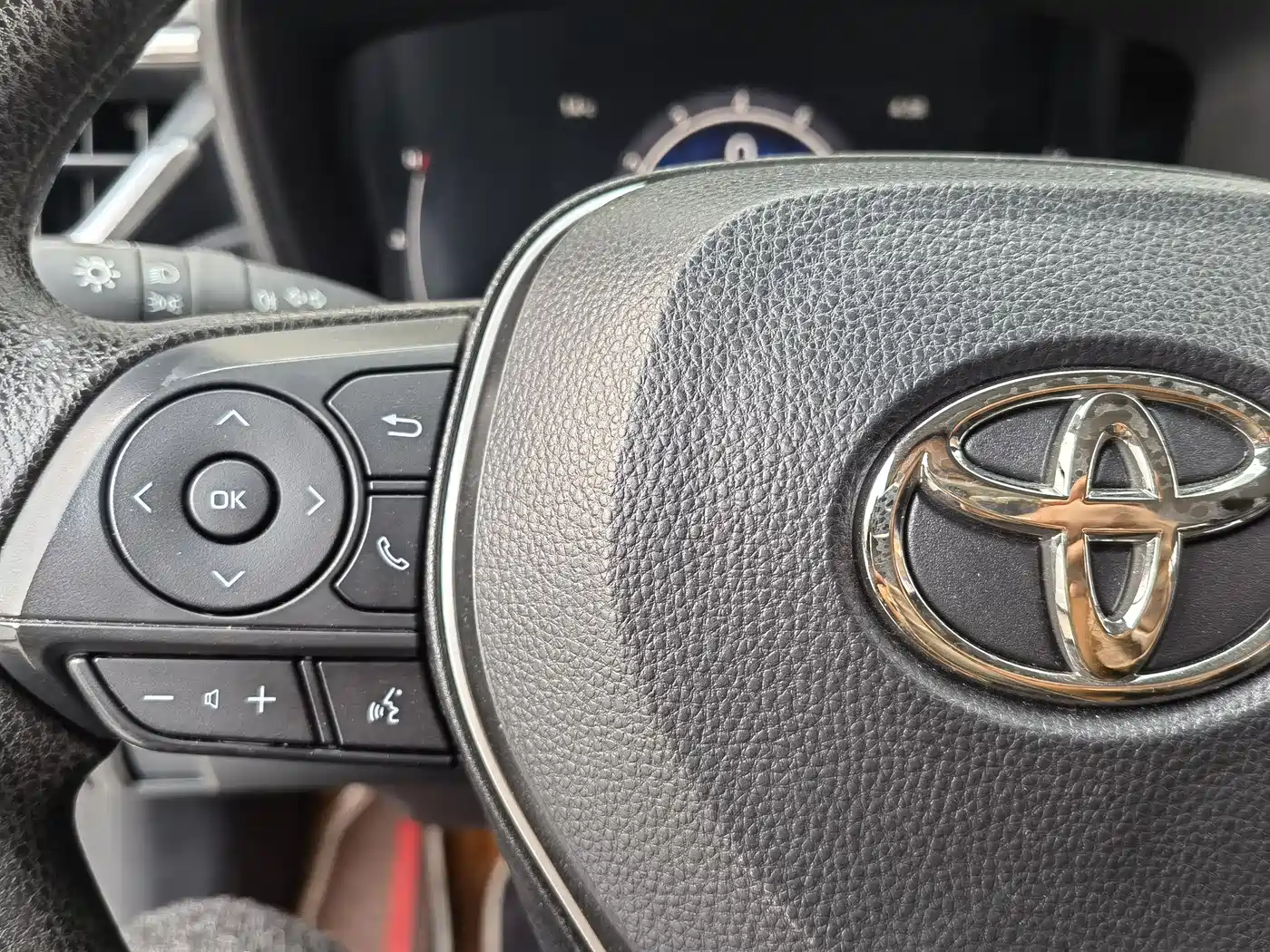 Toyota Levin 2024 2023 TNGA 1.5L CVT Leading