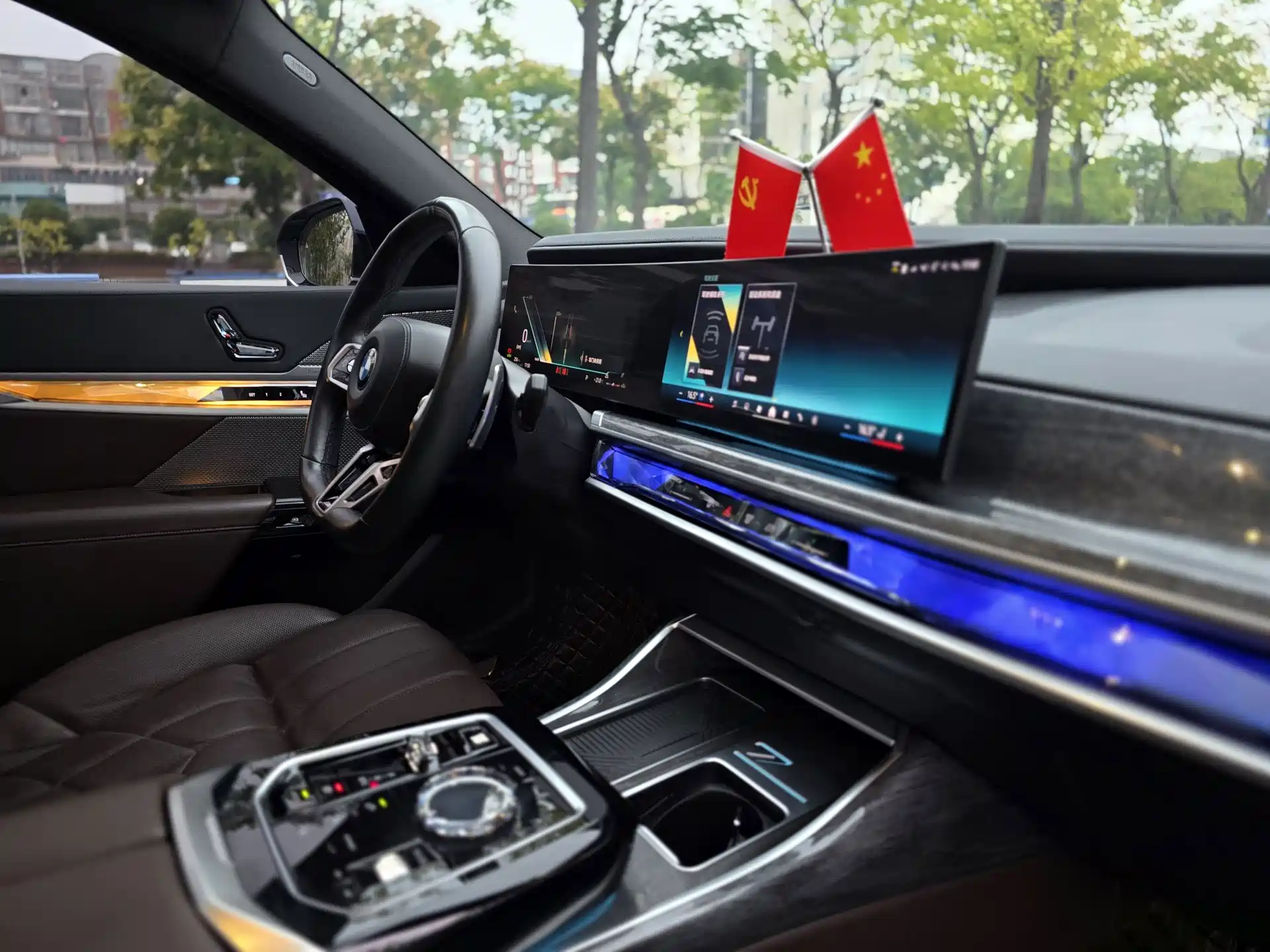Фото 11 - BMW 7 Series