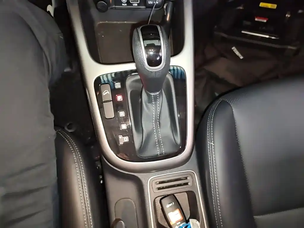 Kia KX3 Smart Run 2015 1.6L Automatic 2WD DLX фото 14