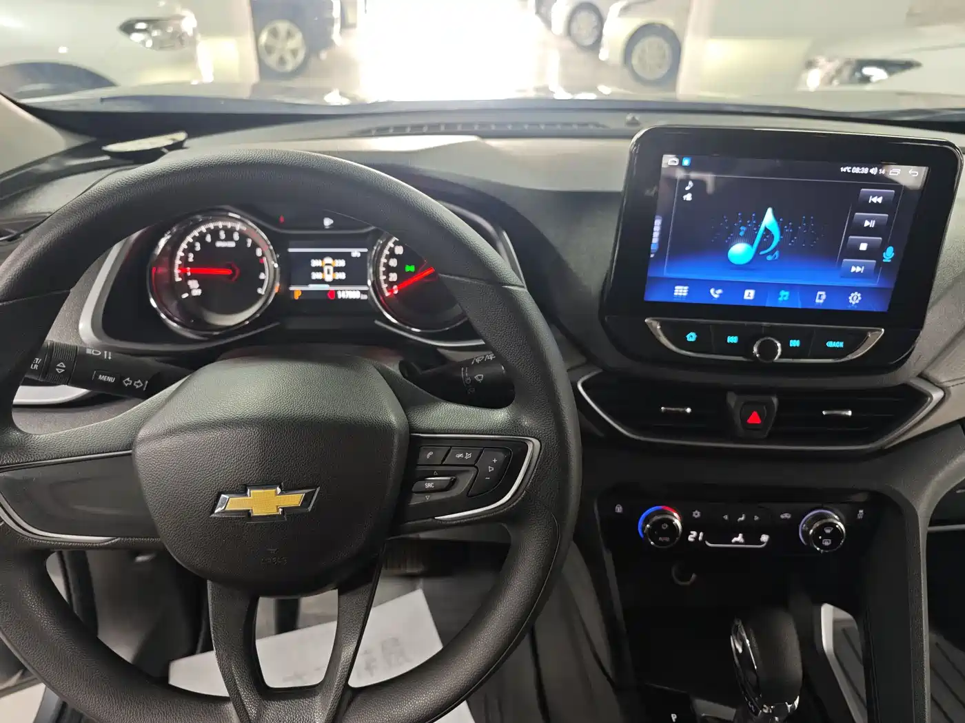 Chevrolet Volando 2018 530T Auto Sport Edition (5+2 seater) China V фото 13