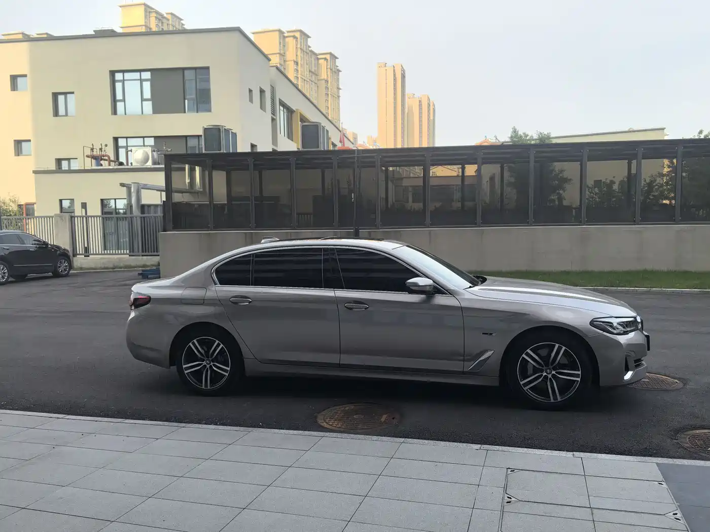 BMW 5 Series New Energy 2022 Facelift II 535Le Pioneer Edition M Sport Package фото 4