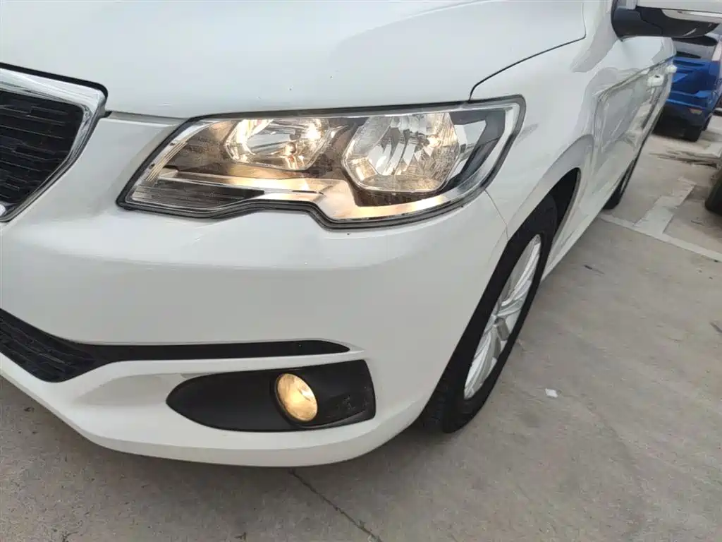 Peugeot 301 2018 1.6L Manual Comfort Edition фото 24
