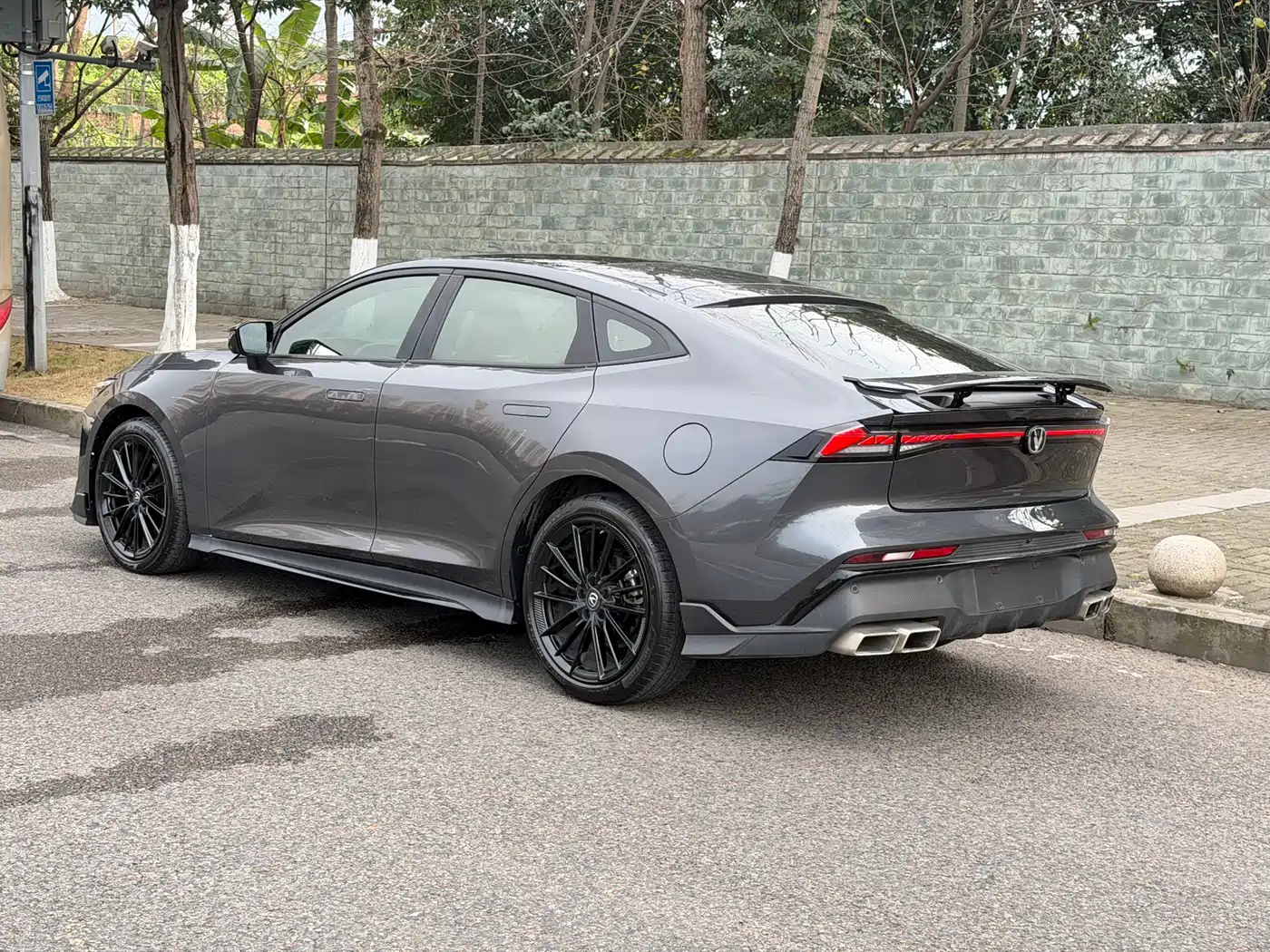 CHANGAN UNI-V