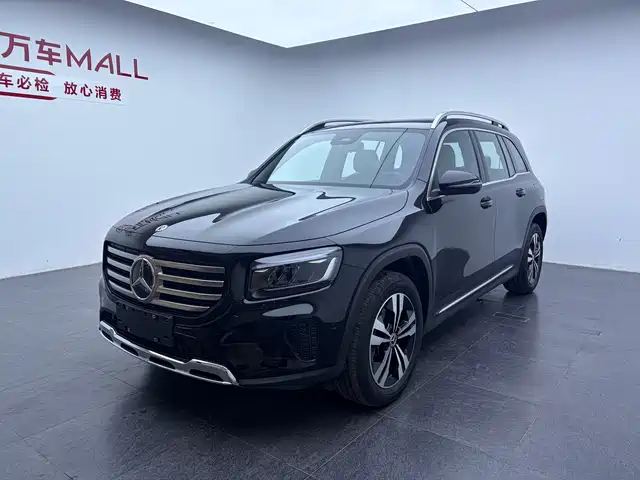 MERCEDES-BENZ GLB