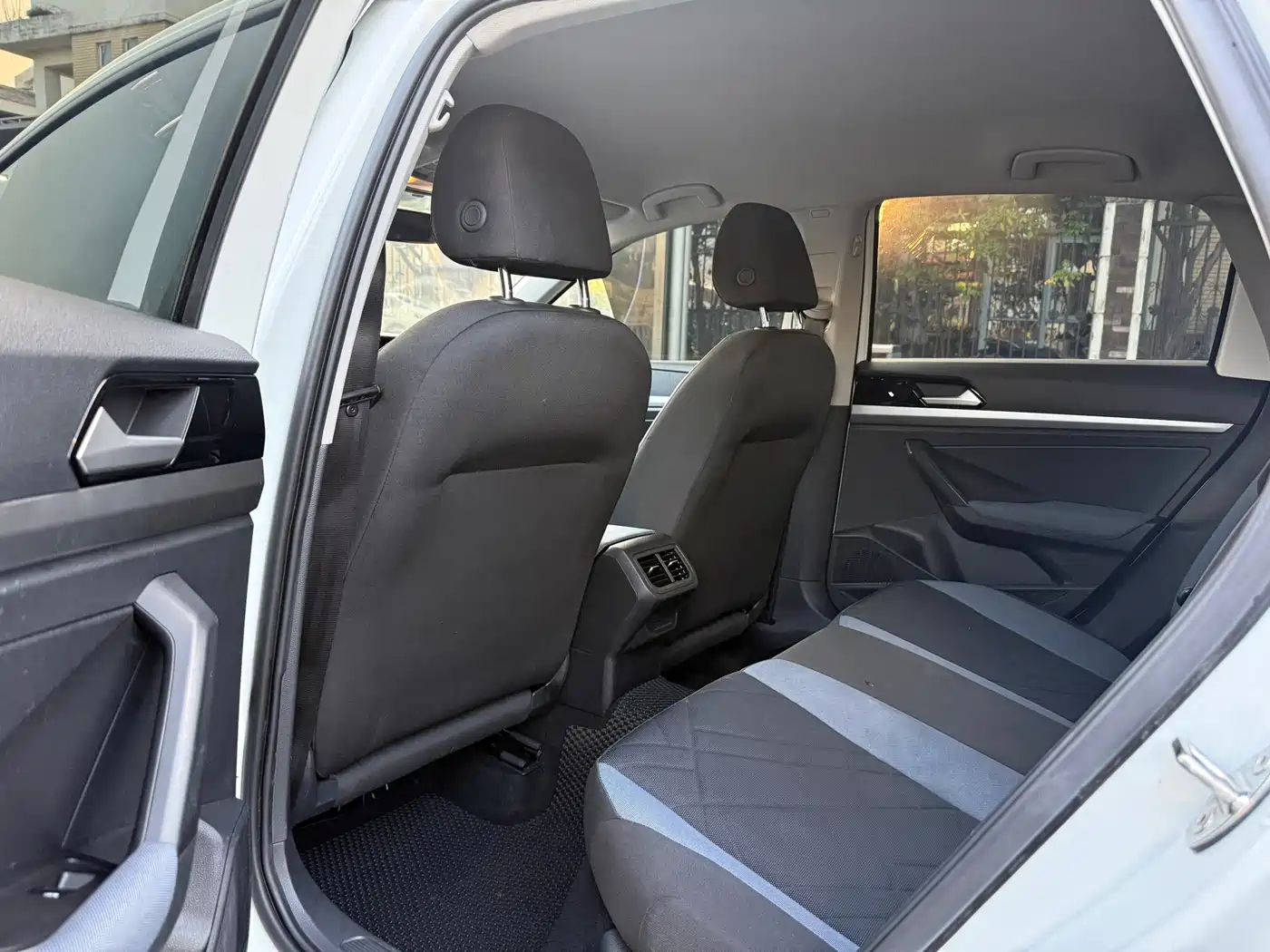 Volkswagen Lavida 2023 Facelift 1.5L Auto Comfort Edition фото 10