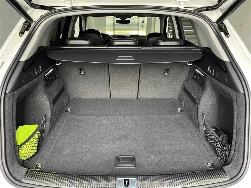 Audi Q5L 2020 40 TFSI Prestige Fashion фото 9
