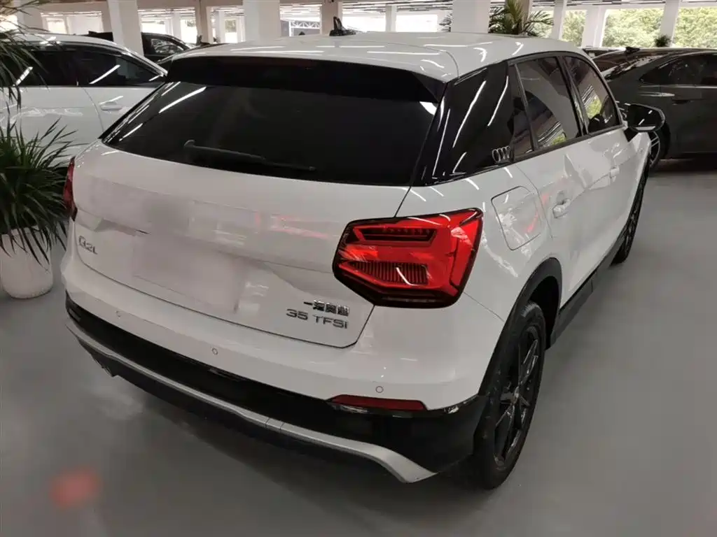 Audi Q2L 2021 35 TFSI Progressive Dynamic фото 7