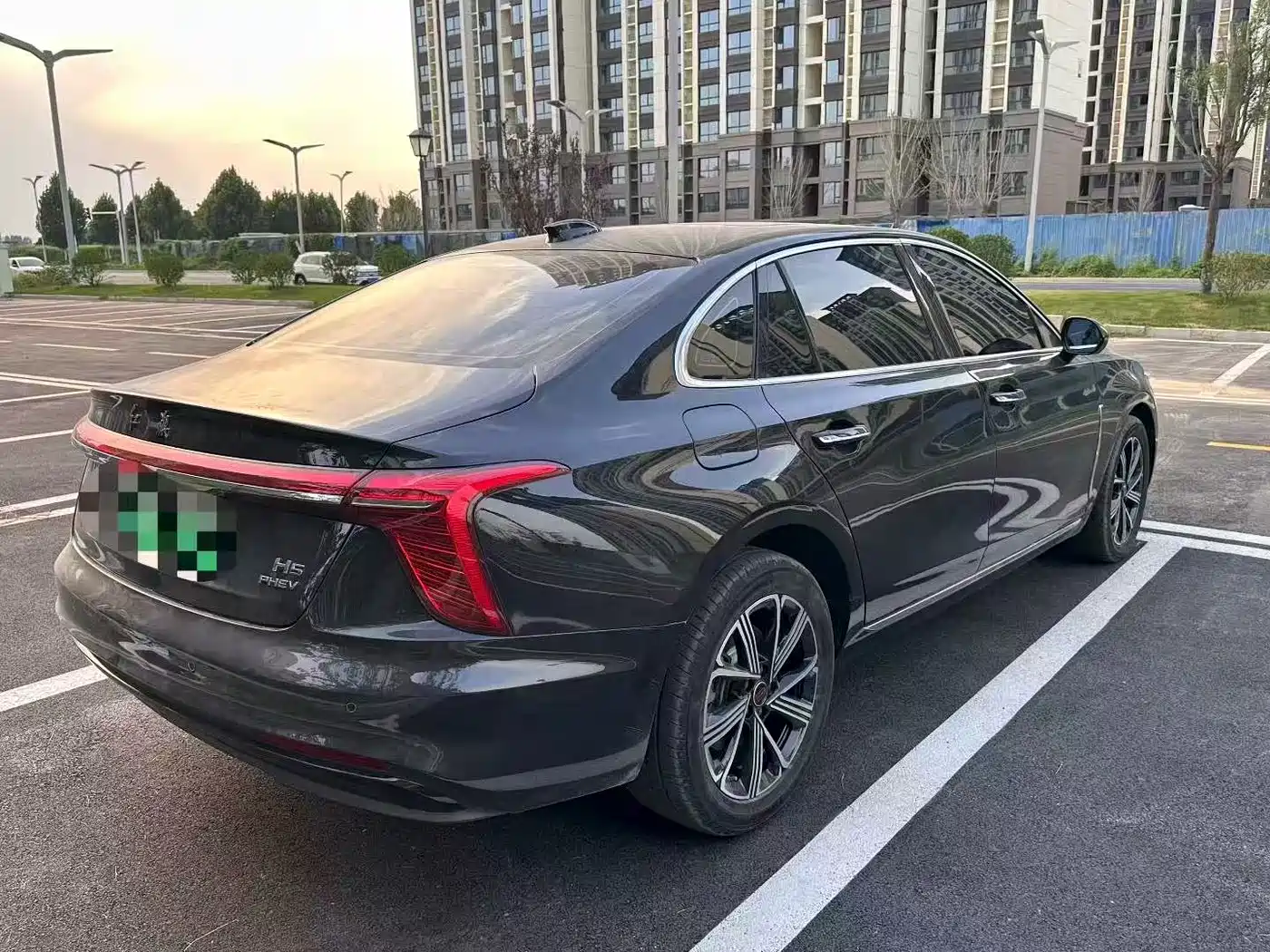 Hongqi H5 PHEV 2025 2025 170 Super Hybrid Edition