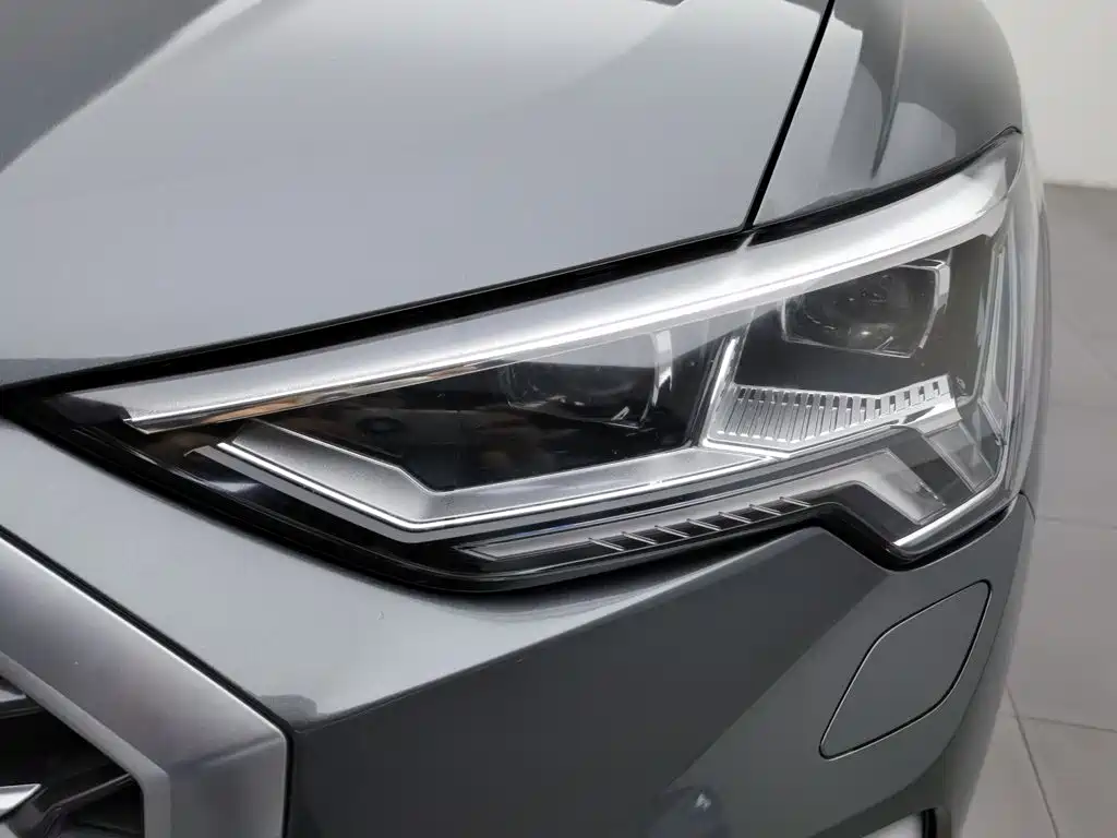 Audi Q3 Sportback 2021 2020 45 TFSI quattro Fashion