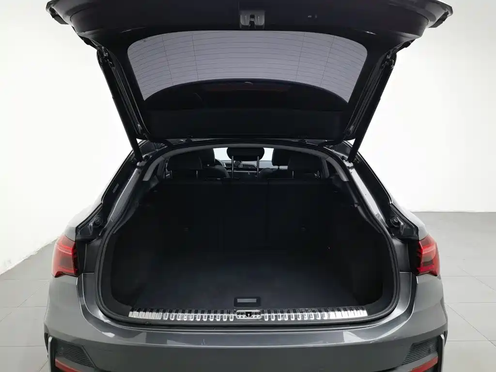 Audi Q3 Sportback 2021 2020 45 TFSI quattro Fashion
