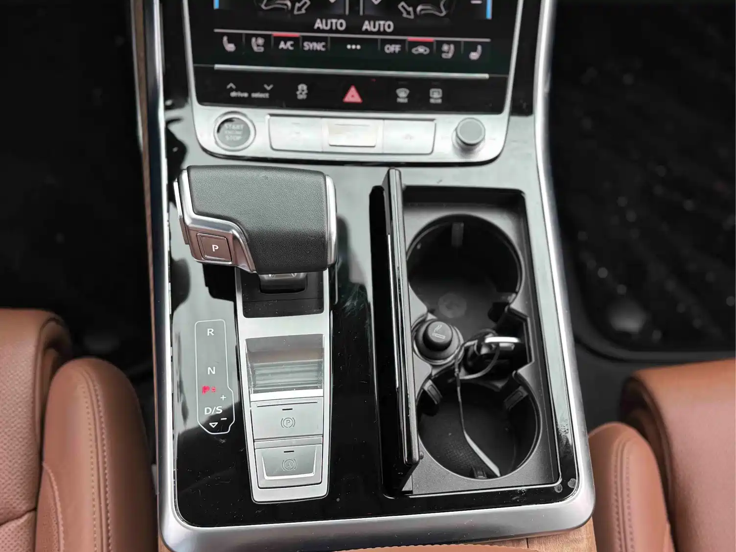 Photo 12 - Audi Q7