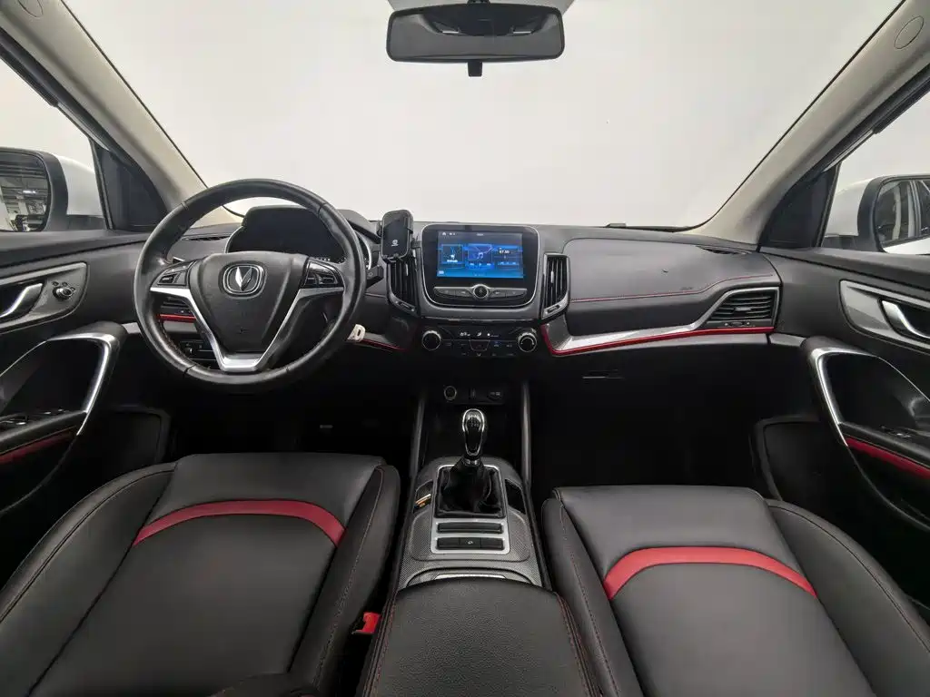 Changan CS55 2017 2017 1.5T Manual Xuanse Edition