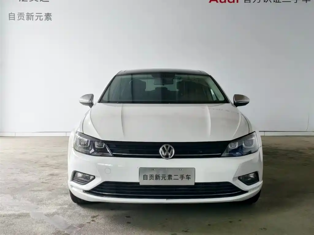 Volkswagen Lamando 2015 280TSI DSG Comfort фото 15