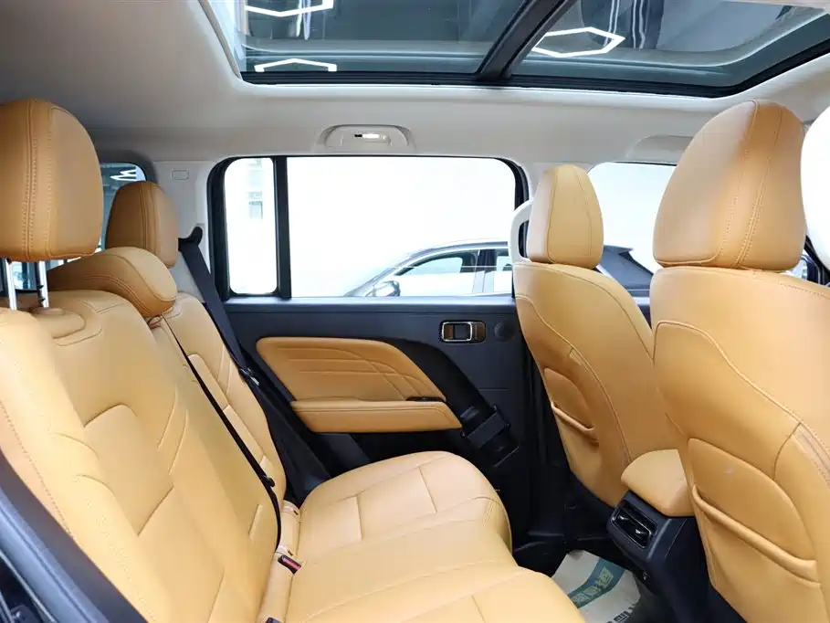 Haval Meng Long NEV 2026 Hi4 102 фото 16