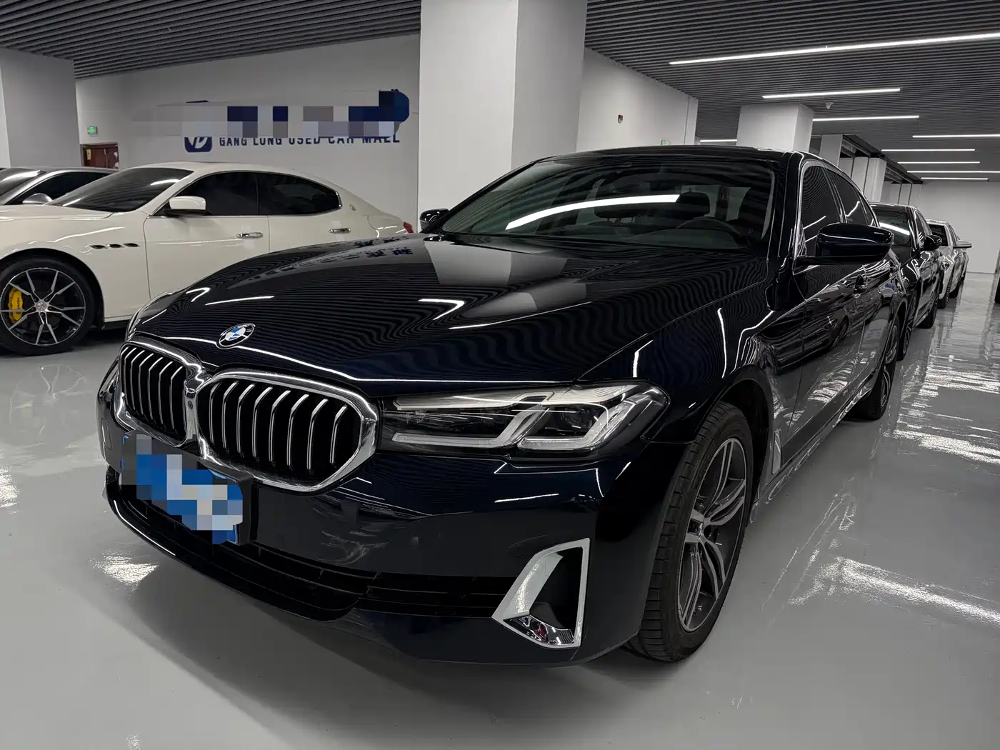 BMW 5 Series 2023 530Li Leading M Sport Package